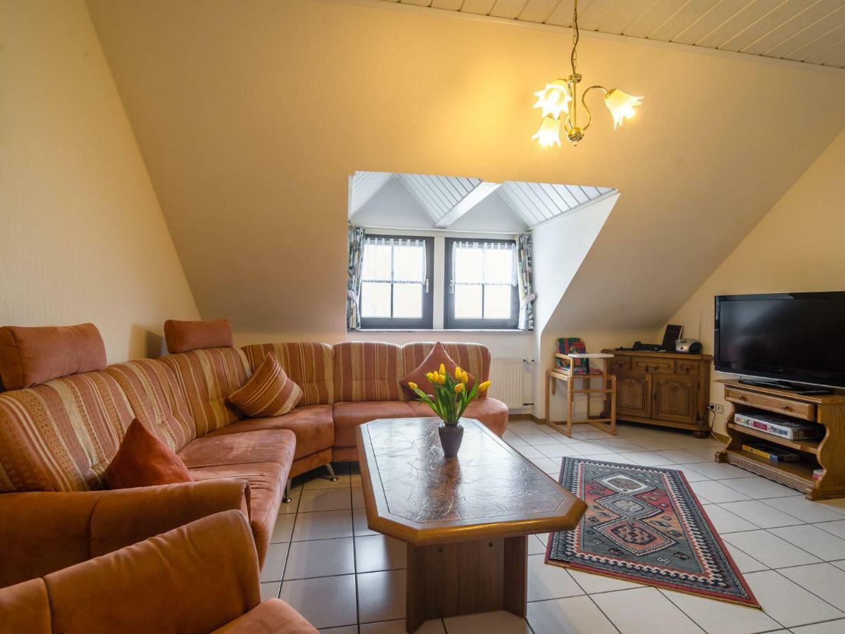Apartment With Sauna In Eschfeld Buitenkant foto